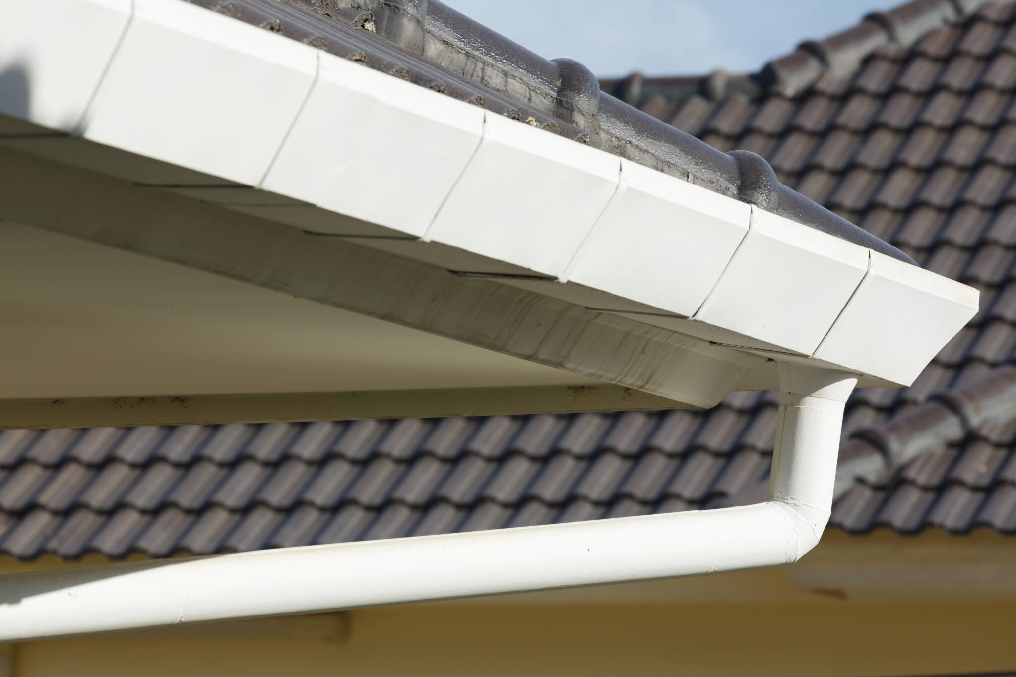 Gutter On Roof Top Residential Building House Gutter On Roof Top Residential Building House